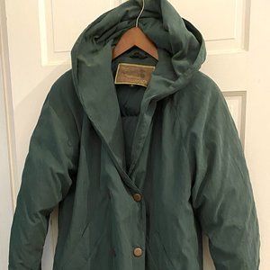 Classic Deep Green Utex Down Coat - Size 8